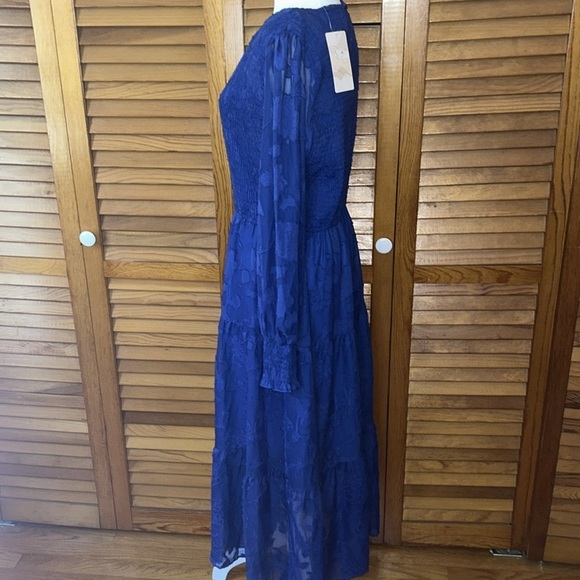 NWT Gorgeous Royal Blue Lace Floral Overlay Maxi Dress Size Large - Picture 10 of 15